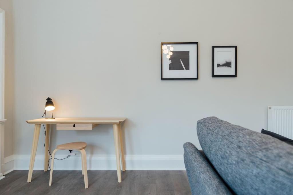 Stylish Stirling Apartment - Free Parking Exterior foto